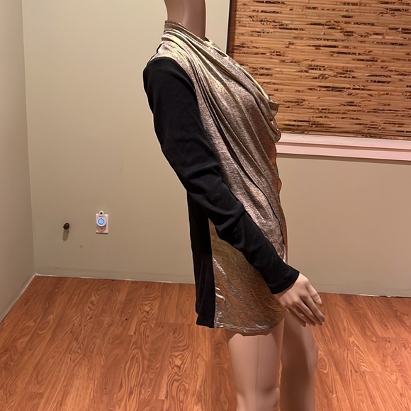 Boston Proper Gold Gray Metallic Drape Front With Black Back Top Size M - Picture 2 of 7